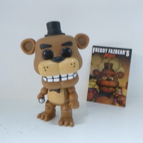 FIIVE NIGHTS AT FREDDYS GOLDEN BEAR FIGURE FUNCO wMIKE & TOP-HAT - Picture 3 of 6